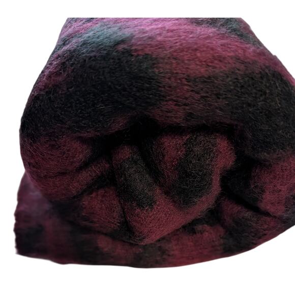 Sweaty Betty Animal Print Wool Scarf In Black and Red NEW - Picture 2 of 10